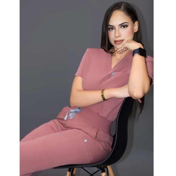 Meet your Posher, Genecis - Picture 1 of 1